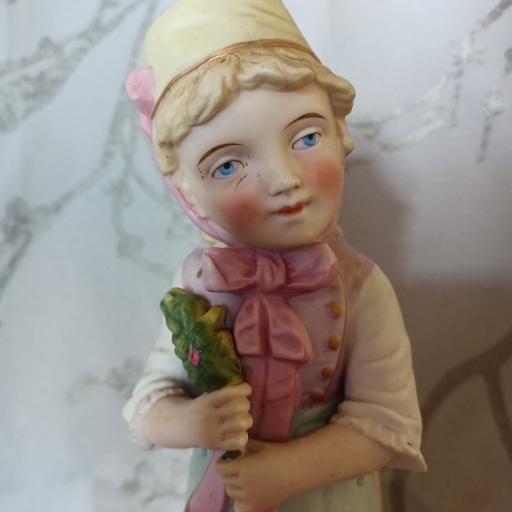 Antique German? Bisque Girl Figurine - Picture 2 of 16